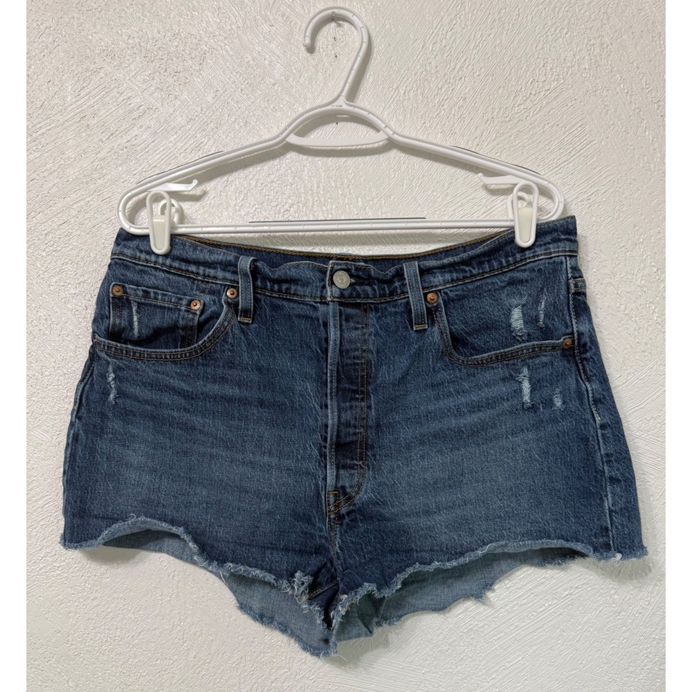Levis 501 Original High Rise Medium Wash Distressed Denim Cut Off Shorts W34